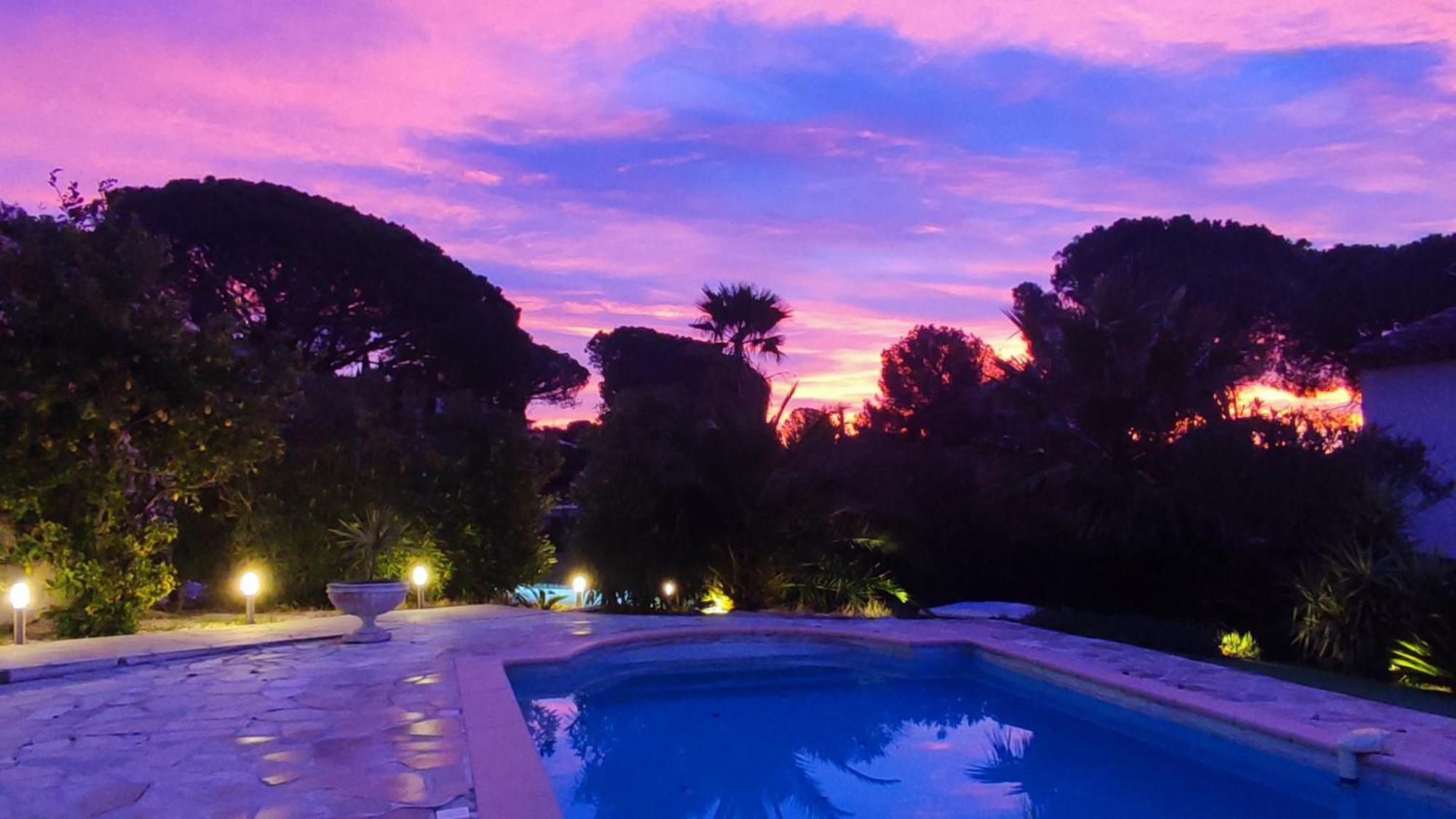 Grand Appartement Dans Maison Avec Piscine Privee Fréjus 外观 照片