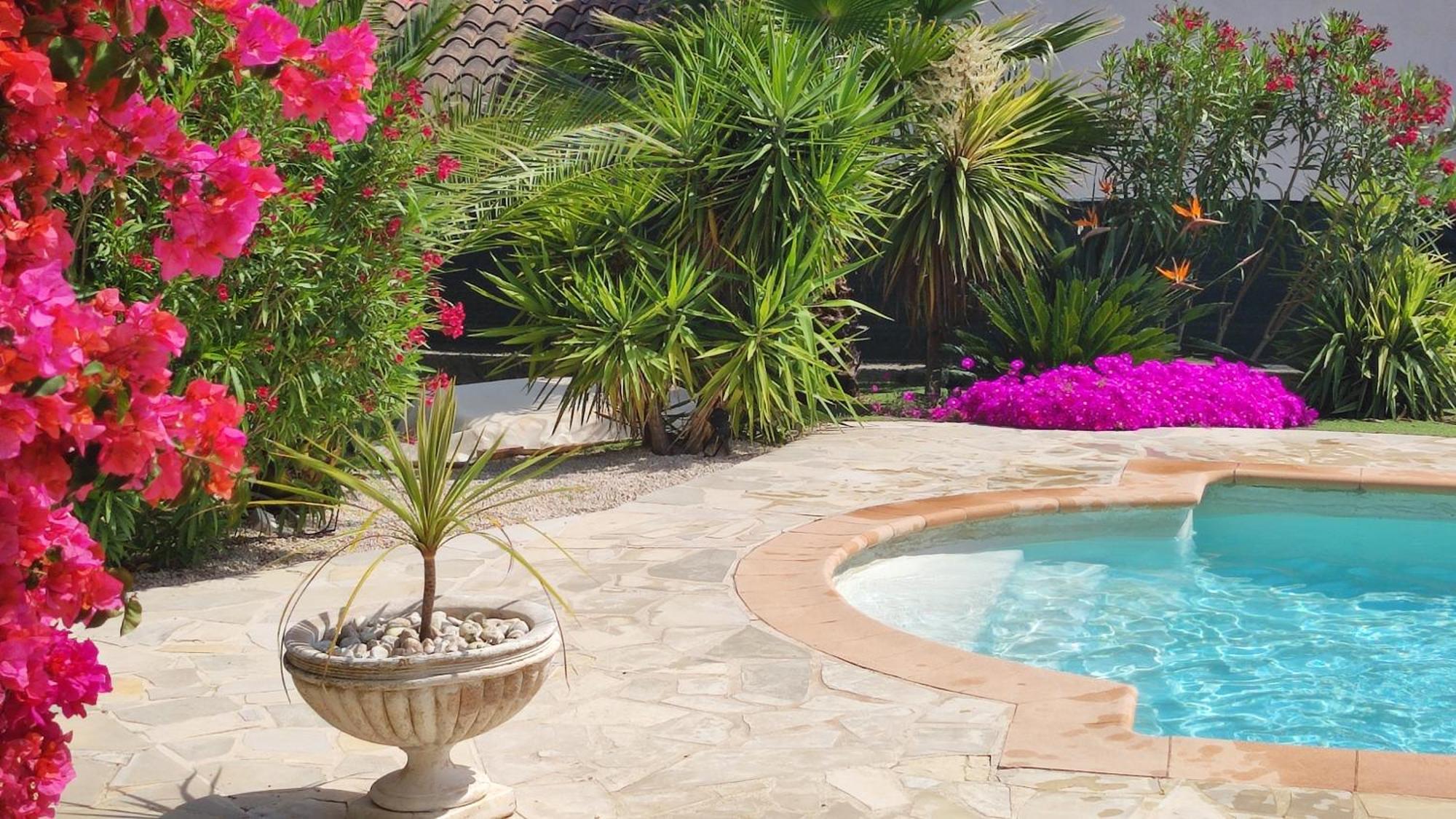 Grand Appartement Dans Maison Avec Piscine Privee Fréjus 外观 照片
