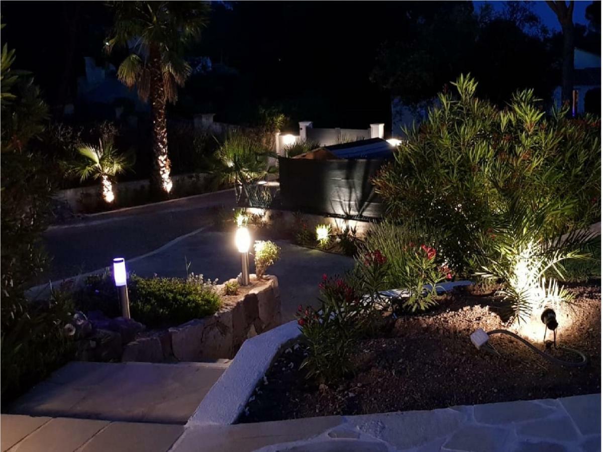 Grand Appartement Dans Maison Avec Piscine Privee Fréjus 外观 照片