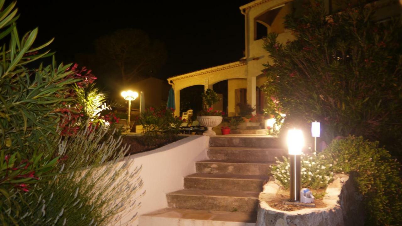 Grand Appartement Dans Maison Avec Piscine Privee Fréjus 外观 照片