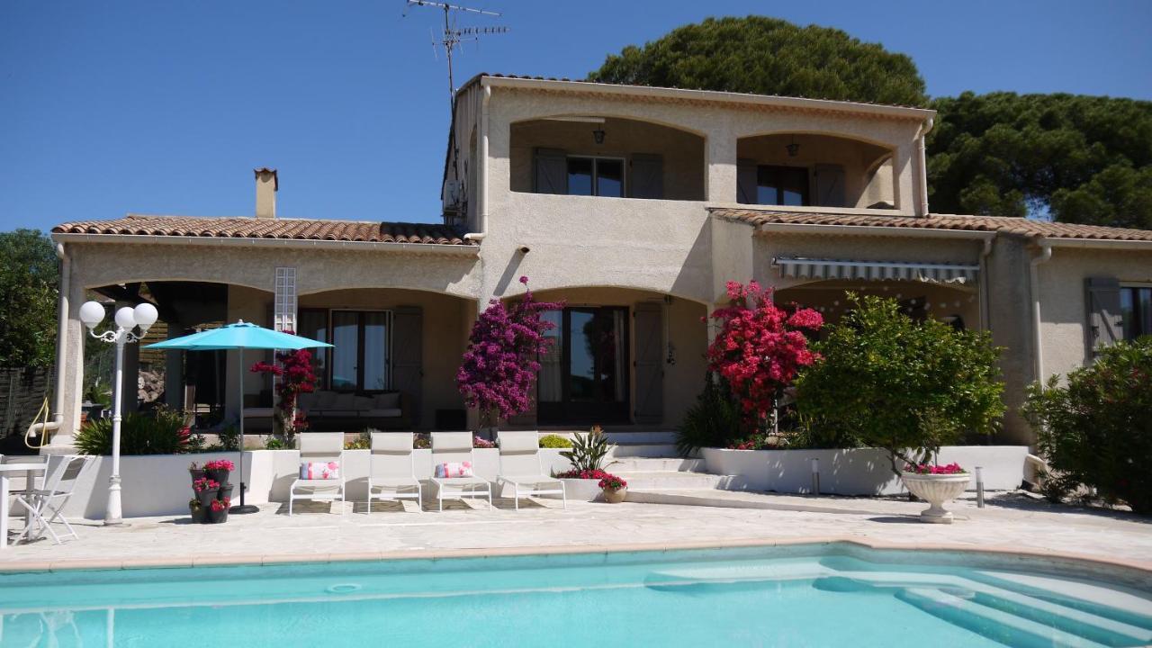 Grand Appartement Dans Maison Avec Piscine Privee Fréjus 外观 照片